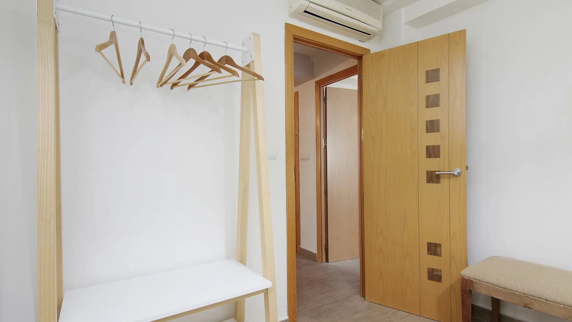 Chezmoihomes Cathedral Apartment 2Br Granada